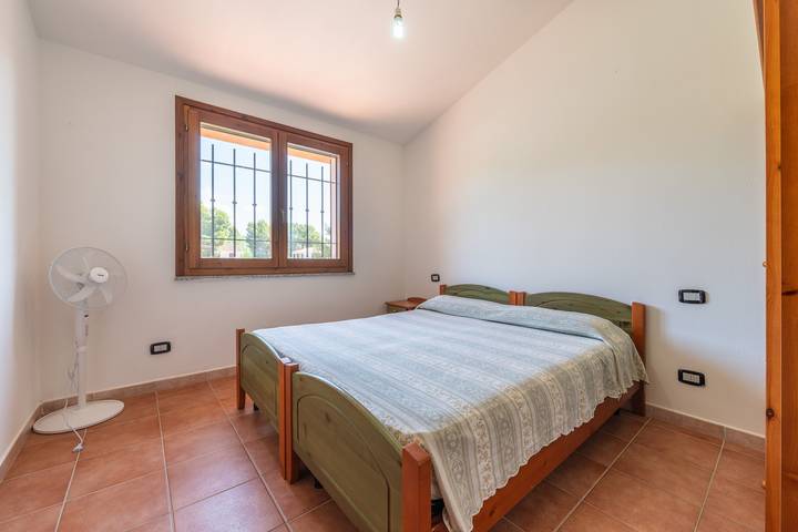 Location de vacances pour 6 personnes, avec jardin à Porto Pino - 2