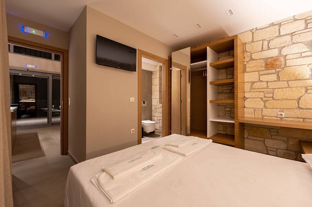 Terra Petra Luxury Villas - Gaia Villa in Vourvourou, Sithonia Halbinsel