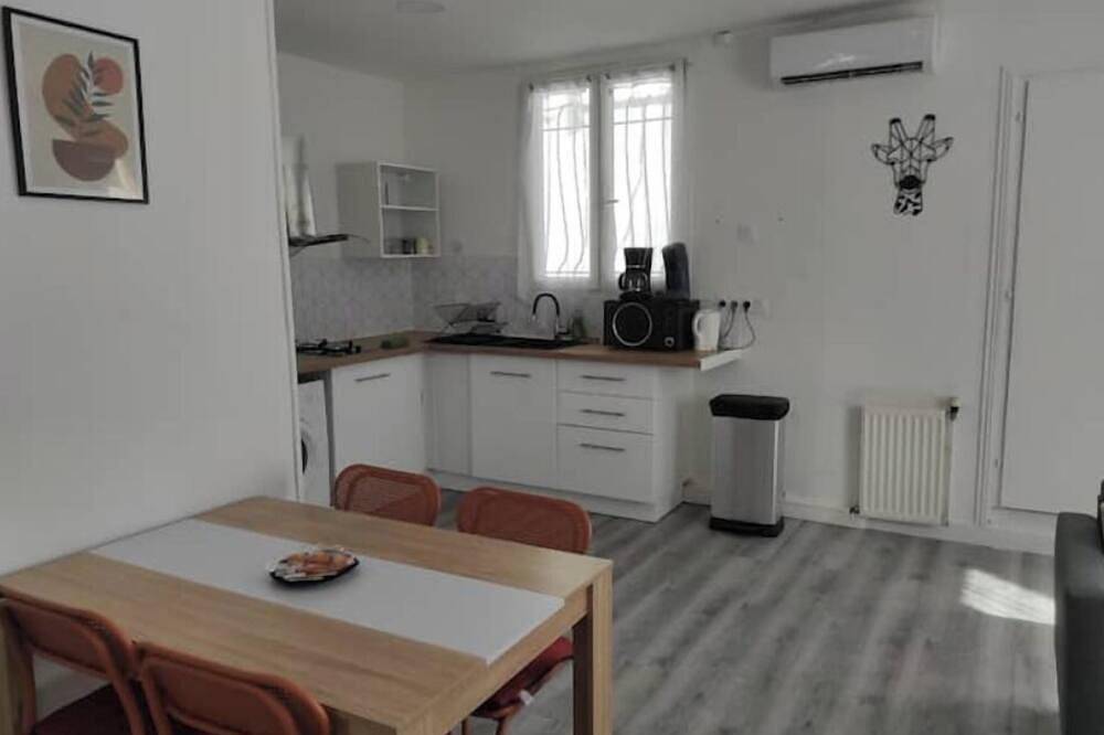 Entire apartment, T3-Solana1 -Pkg/Clim-tram-Aeroport in Blagnac, Toulouse region