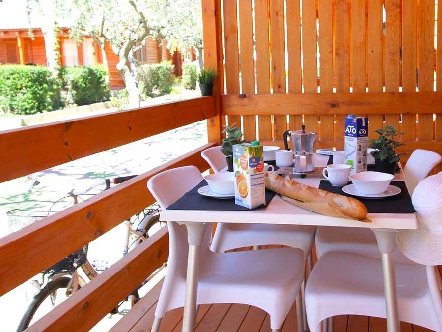 Camping Joan - Bungalow 4 personen - Confort Junior Zwembad in Cambrils, Costa Dorada
