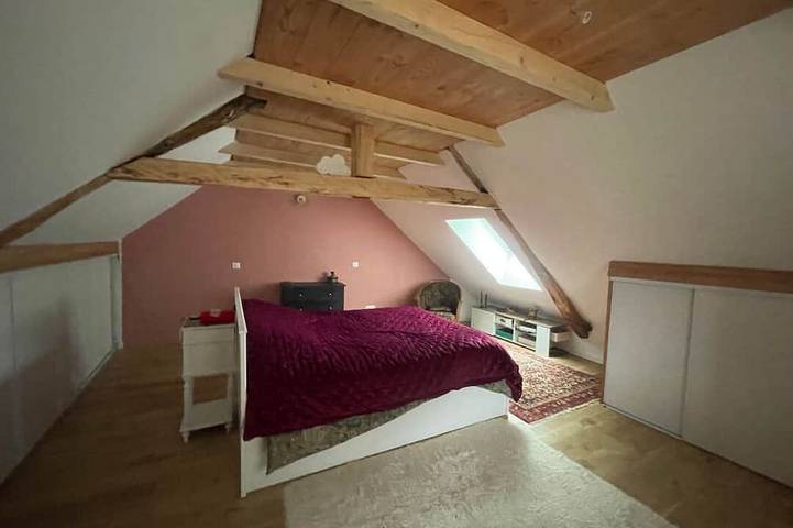Location de vacances pour 5 personnes à Ercé - 2