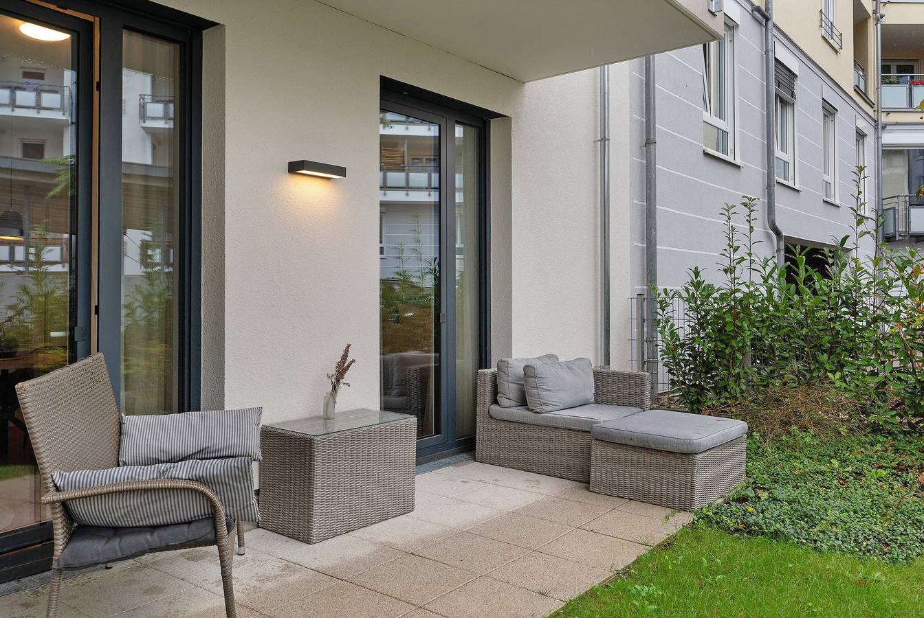 Ganze Wohnung, Ferienwohnung 'Km Style Nr 2' mit Gemeinschaftsterrasse, Balkon und Wlan in Wiehre (Freiburg), Freiburg