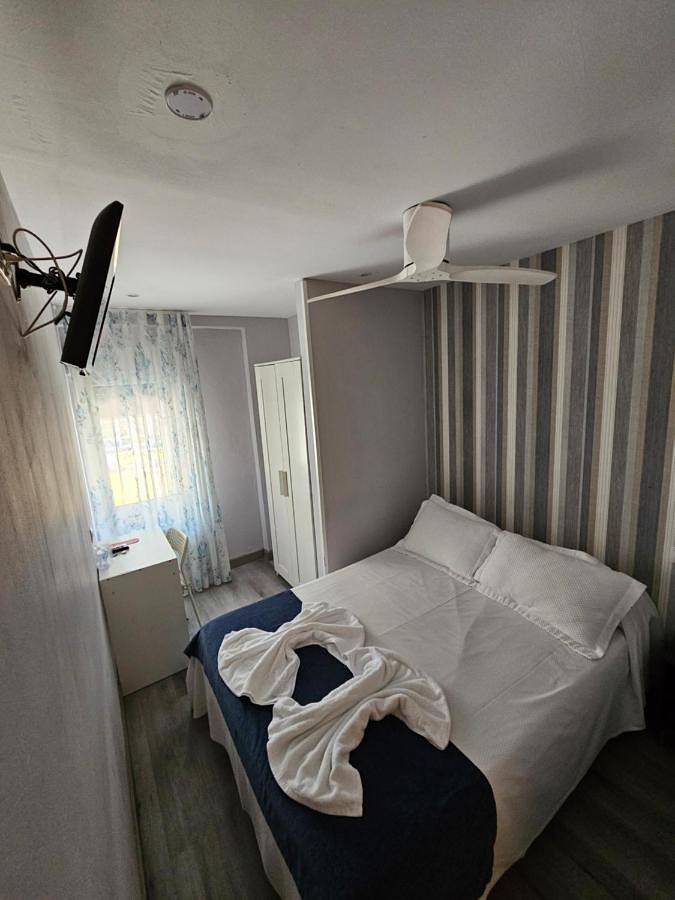 Hostal Foncalada in Oviedo, Cordillera Cantábrica
