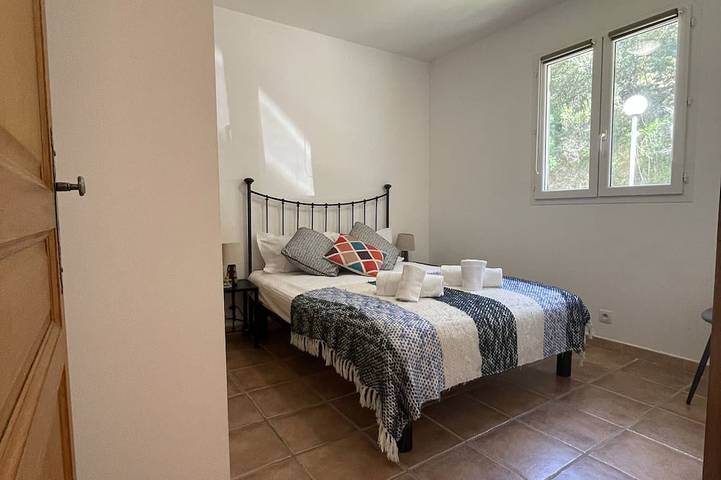 Location de vacances pour 4 personnes, avec terrasse et jardin à Sollacaro - 2