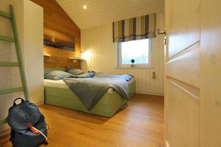 Ferienhaus für 10 Personen, mit Whirlpool und Terrasse sowie Garten und Sauna in Geltinger Bucht - 3