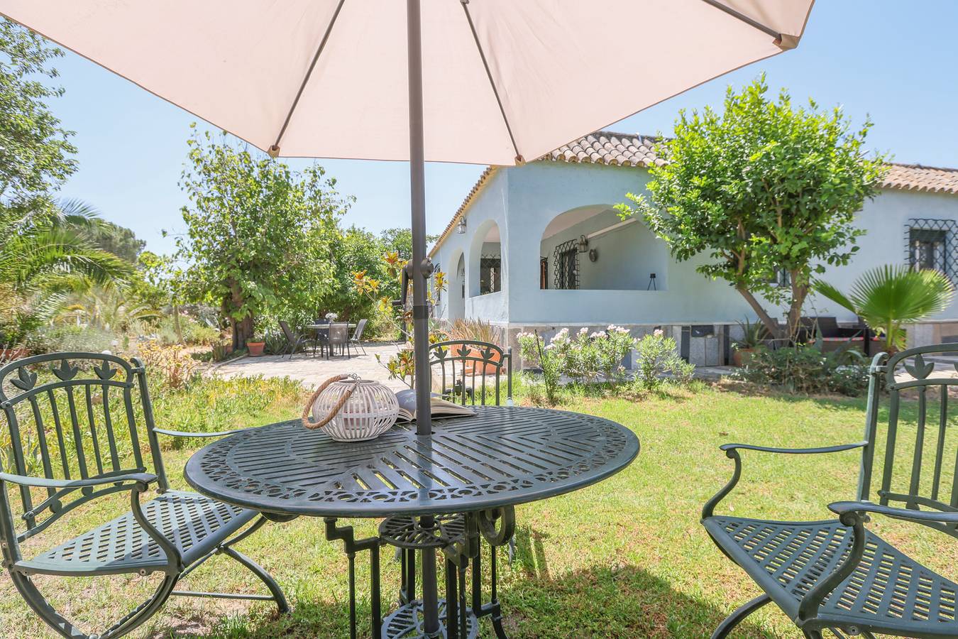 Finca 'Villa Moral' mit privatem Pool, Wi-Fi und Klimaanlage in Arahal, Sevilla Provinz