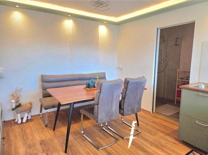 Ferienwohnung für 4 Personen, mit Terrasse und Ausblick in Oberperfuss - 3