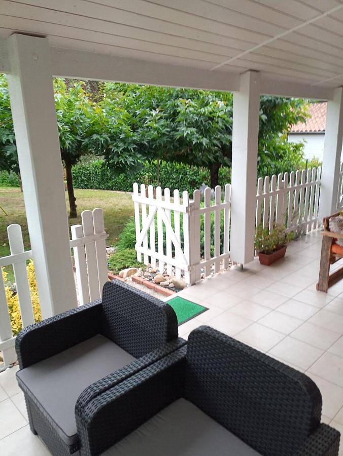Gîte pour 2 personnes, avec Jardin à Aiguillon - 4
