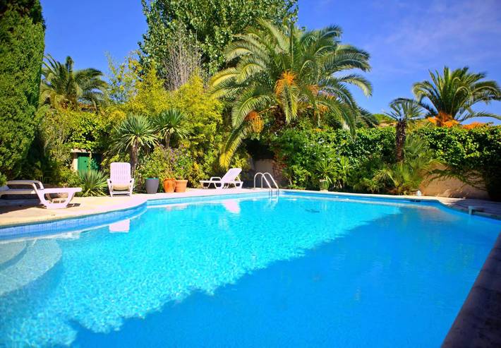 Villa pour 6 personnes, avec Balcon et Terrasse ainsi que Jardin et Piscine à La Grande-Motte