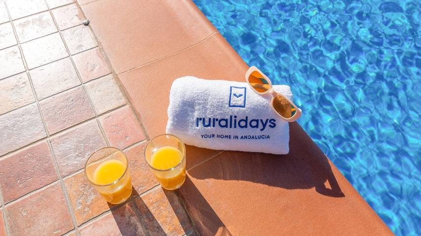 Ferienhaus für 5 Personen, mit Pool und Balkon/Terrasse in Torrox - 4