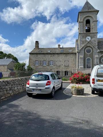 Gîte pour 5 personnes, avec jardin à Grandvals
