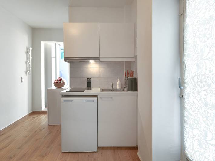 Appartement entier, Leontiou 22·The perfect garden studio next to conf in Section centrale d'Athènes, Athènes