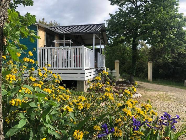 Location de vacances pour 4 personnes, avec piscine ainsi que jardin et vue à Saint-Montan - 3
