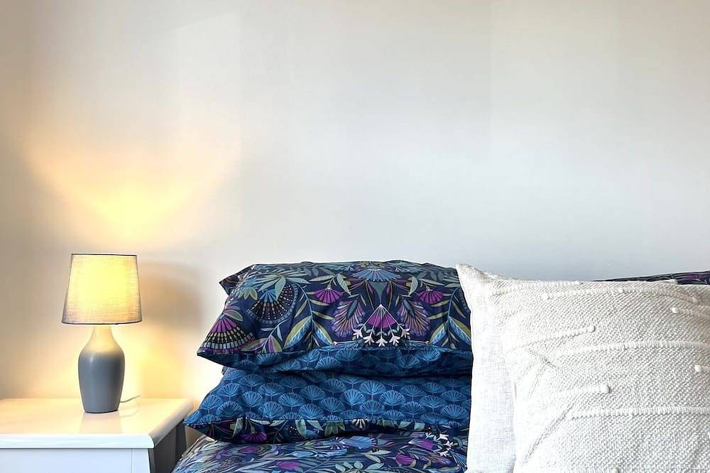 Spacious 3Br House - Contractors, Hospital, in Watford, Hertfordshire
