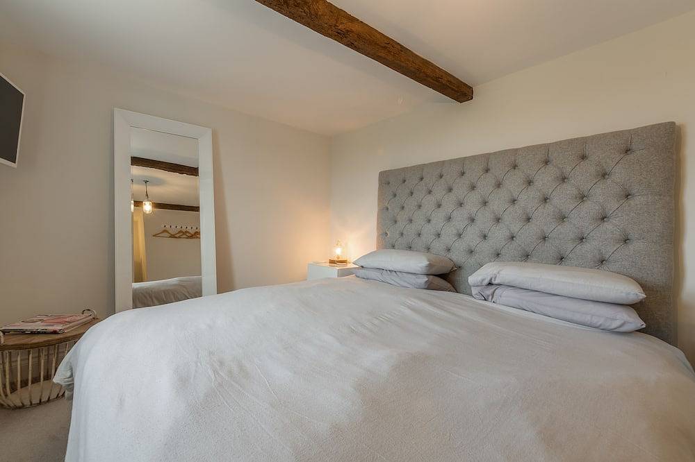 Barn Cottage (6), Salthouse, Norfolk in Salthouse, Norfolk Coast