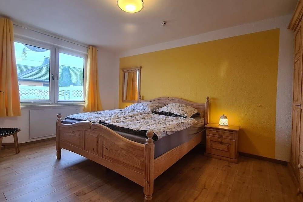 Ganze Wohnung, Familienfreundliche Ferienwohnung in Seenähe in Behren-Lübchin, Mecklenburgische Ostseeküste