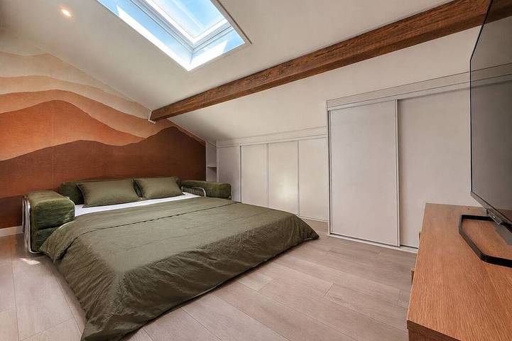 190 m² Air-Conditioned Family Villa • Max 14 People • Garden: 2,500 m² • Beaches 5 min away in Vendays-Montalivet, Lesparre-Médoc region