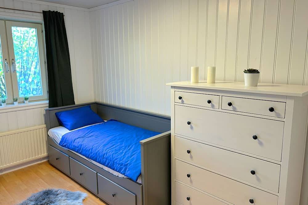 Villa Lotte – Ferienhaus in Südschweden mit Sauna, Kamin, Boot & in Seenähe in Alsterbro, Nybro und Umgebung