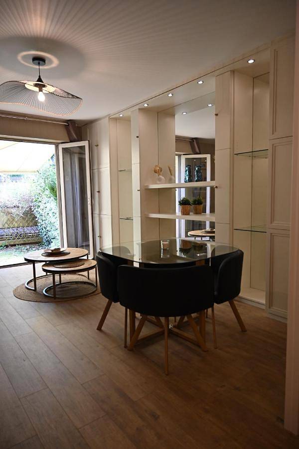 Gîte pour 4 personnes, avec jardin dans Château de Fontainebleau - 3