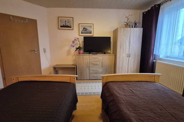 Appartement entier, Grande nouvelle. 4 Chambre-appartement à Neubrandenburg in Neuenkirchen (Mecklenburg), Mecklenburg-Strelitz