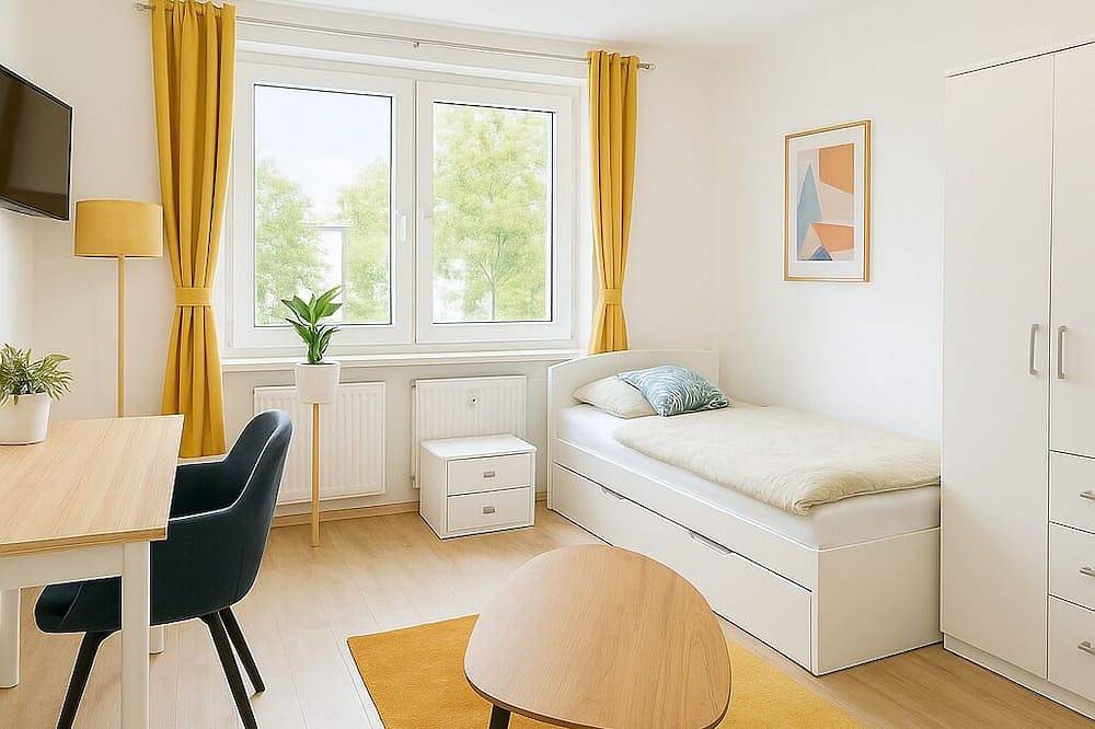 Ganze Wohnung, Stayinn - Bitterfeld, Hbs 5 in Bitterfeld, Bitterfeld-Wolfen