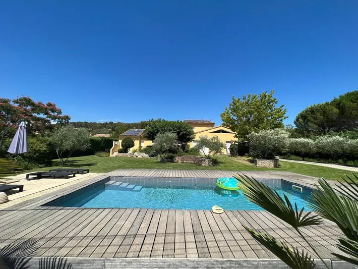 Chalet para 10 personas, con piscina además de vistas y jardín - 1