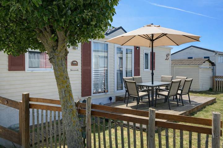 Glamping voor 4 personen, met Terras en Tuin aan de Belgische Kust