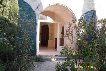Gîte pour 2 personnes, avec jacuzzi ainsi que jardin et piscine à Alignan-du-Vent