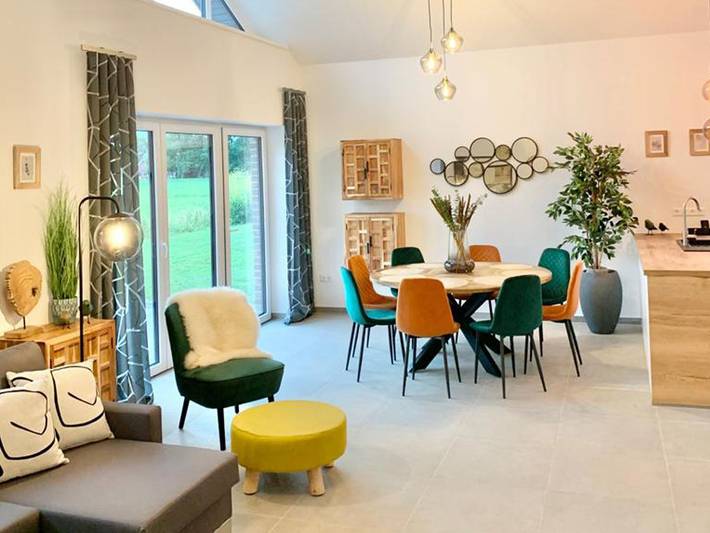 Ferienhaus für 10 Personen, mit Ausblick und Pool sowie Sauna und Garten, mit Haustier in Jade