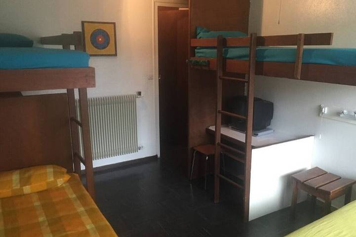 Gîte pour 6 personnes dans La Banne d'Ordanche - 2