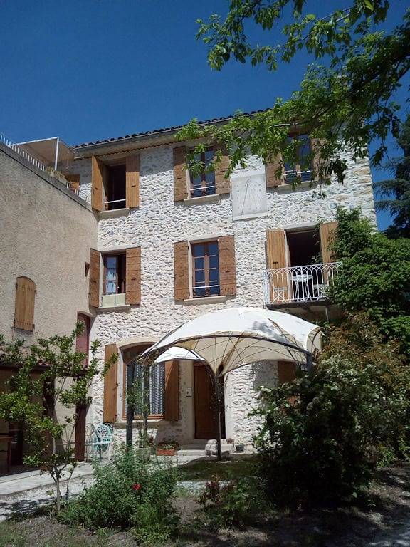 Chambre d’hôte pour 5 personnes, avec jardin à Nyons - 3