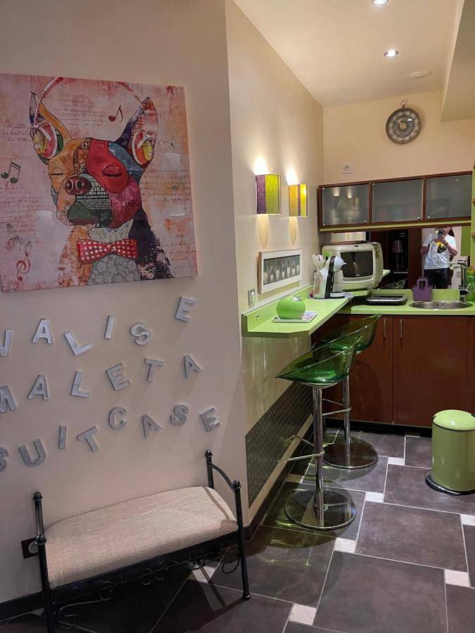 Appartement entier, Loft Chic au Coeur d Orange - Hypercentre - Tout Équipé in Orange, Vaucluse