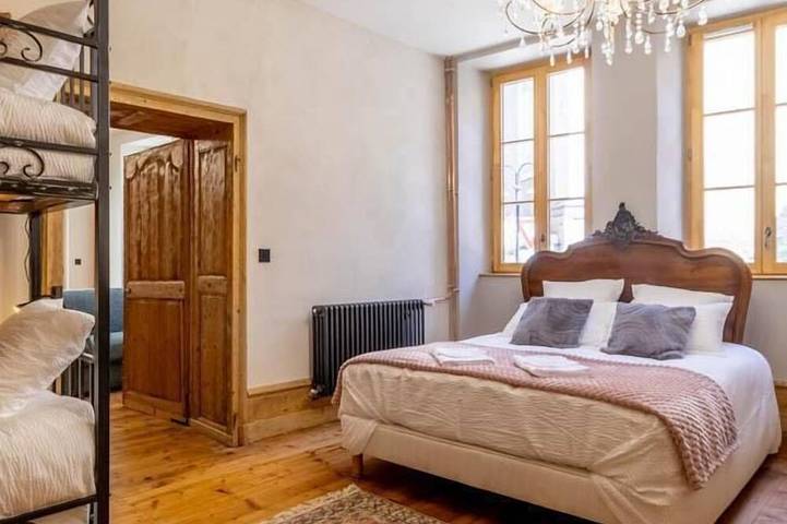 Location de vacances pour 15 personnes, avec balcon à Les Échelles - 2