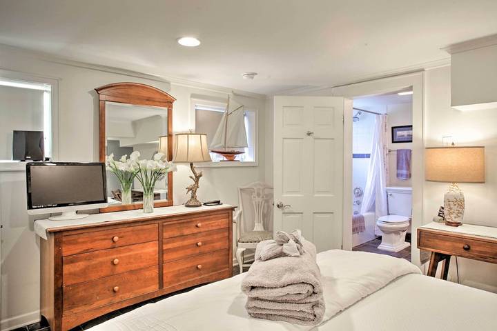 Vacation rental for 4 people, with yard in Uptown
