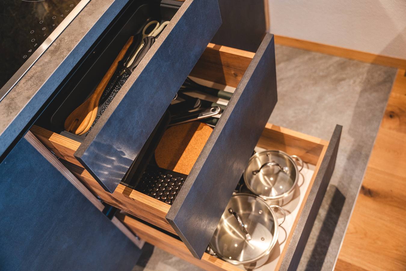 Ganze Wohnung, Ferienwohnung 'Wiese' mit Bergblick, privater Terrasse und Wi-Fi in Sexten, Südtirol