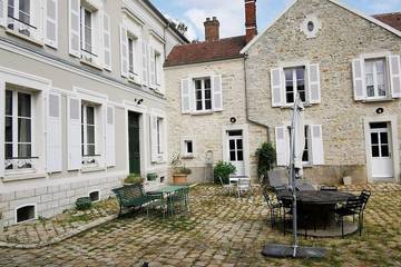 Gîte pour 22 personnes, avec jardin et terrasse à Achères-la-Forêt