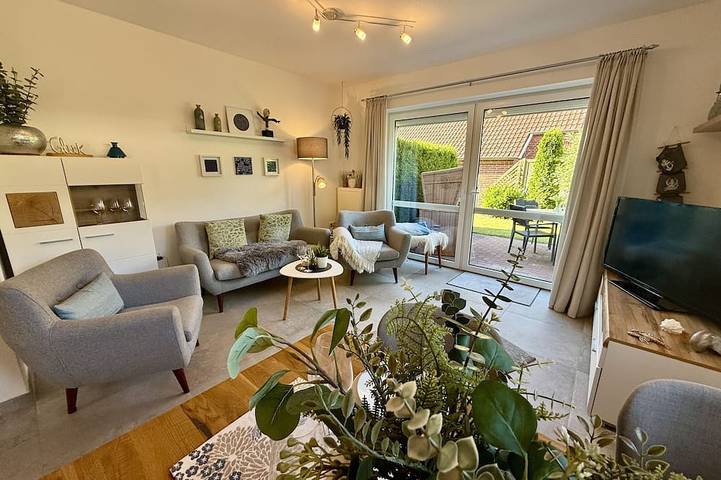 Ferienhaus für 4 Personen, mit Terrasse und Garten in Altfunnixsiel