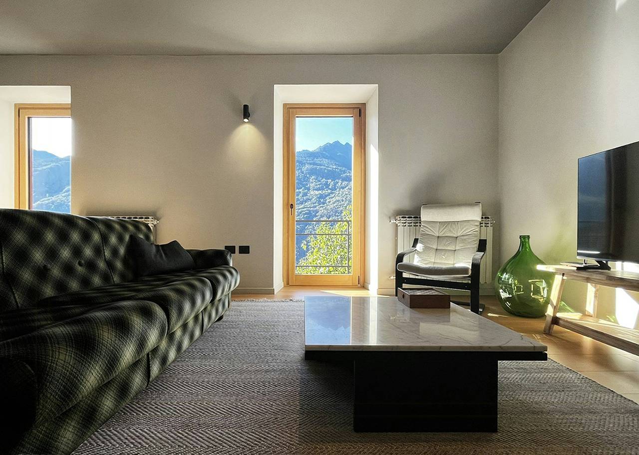 Maison avec double vue sur les Alpes près de Tirano in Gianoli, Teglio