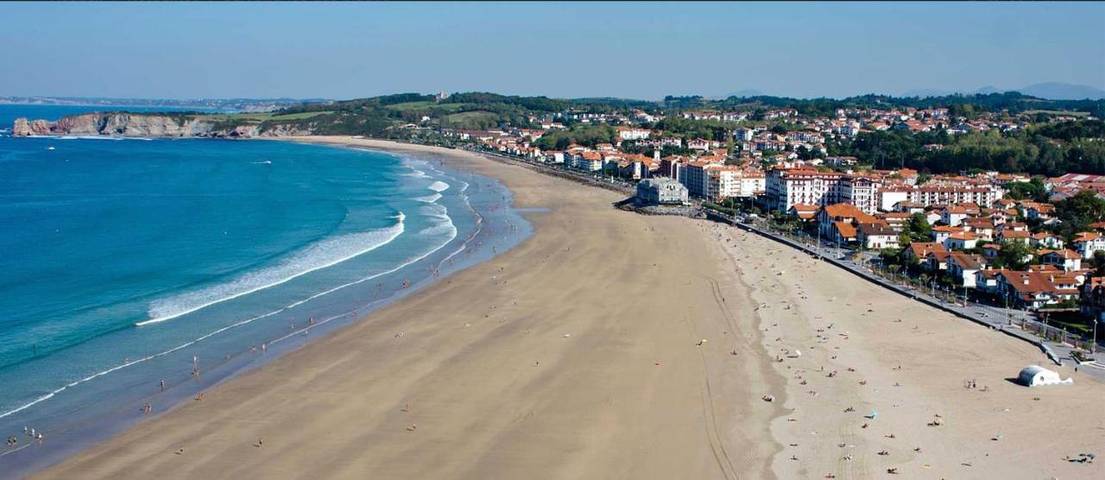 Location de vacances pour 8 personnes, avec balcon dans Office De Tourisme Hendaye - 3
