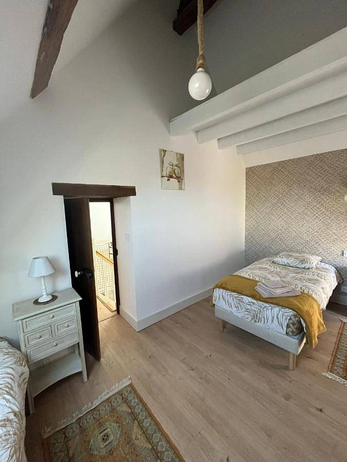 Location de vacances pour 4 personnes dans Treigny-Perreuse-Sainte-Colombe - 3