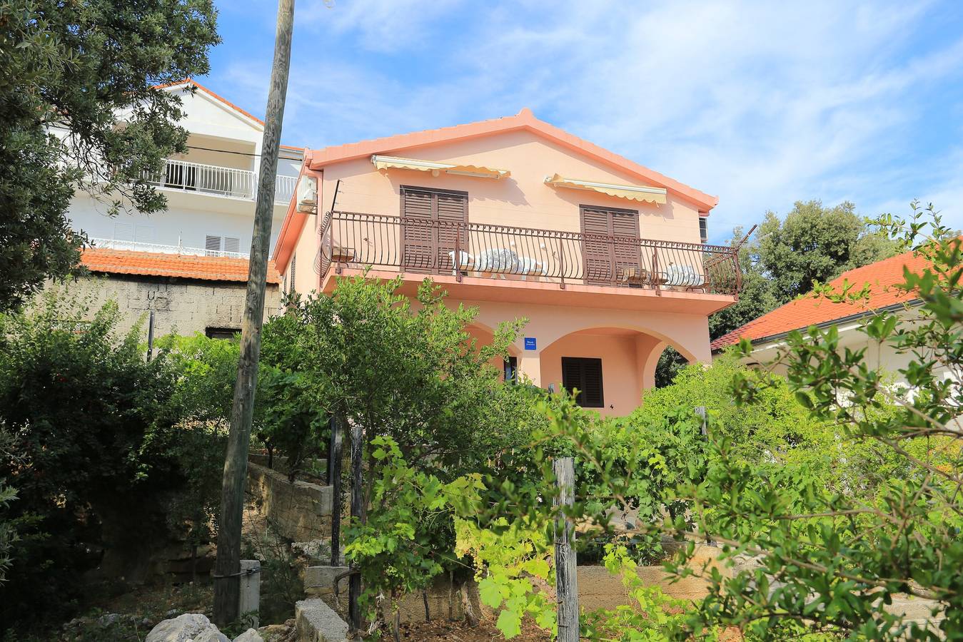 Ganze Wohnung, 1-Zimmer-Ferienwohnung mit Balkon und Meerblick Stanici, Omis A-1027-a in Stanici, Omis-Riviera