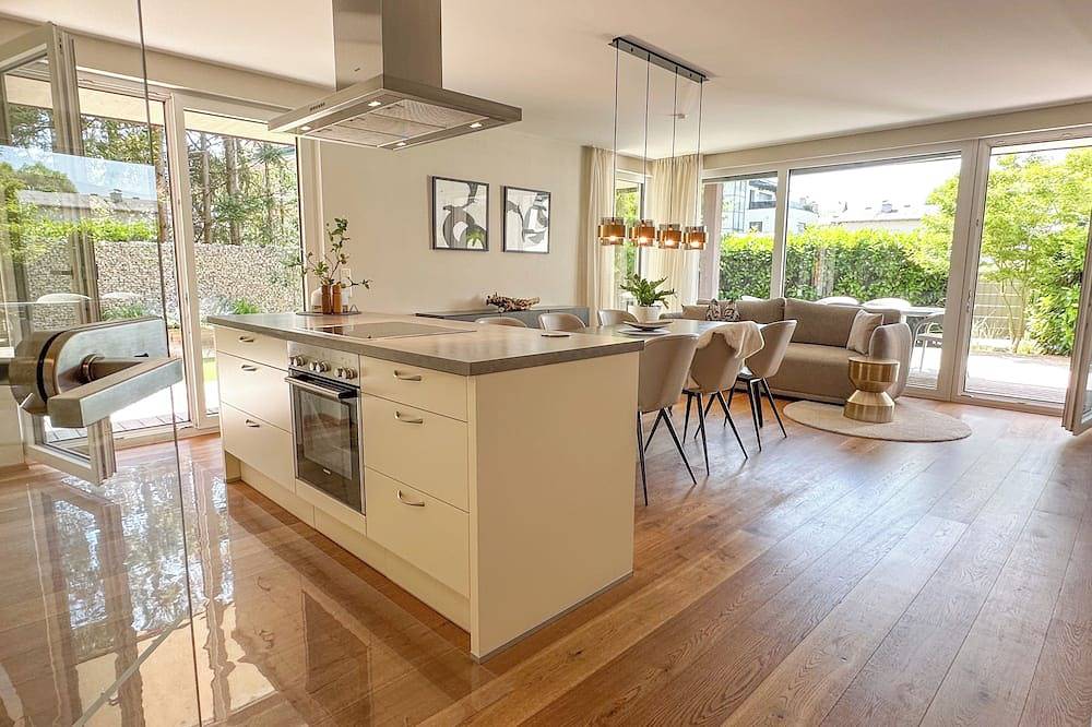 Ganze Wohnung, \"Two\" - Premium Apartments Seekirchen, 3-Zi-Apartment, Terrasse und Privatgarten in Seekirchen am Wallersee, Bezirk Salzburg-Umgebung
