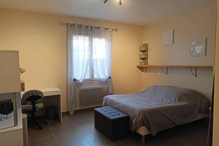 Location de vacances pour 2 personnes, avec terrasse à Villemoustaussou - 2