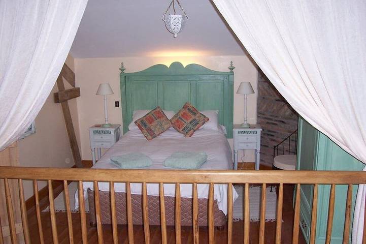 Gîte pour 4 personnes, avec terrasse et jardin à Arfeuilles - 2