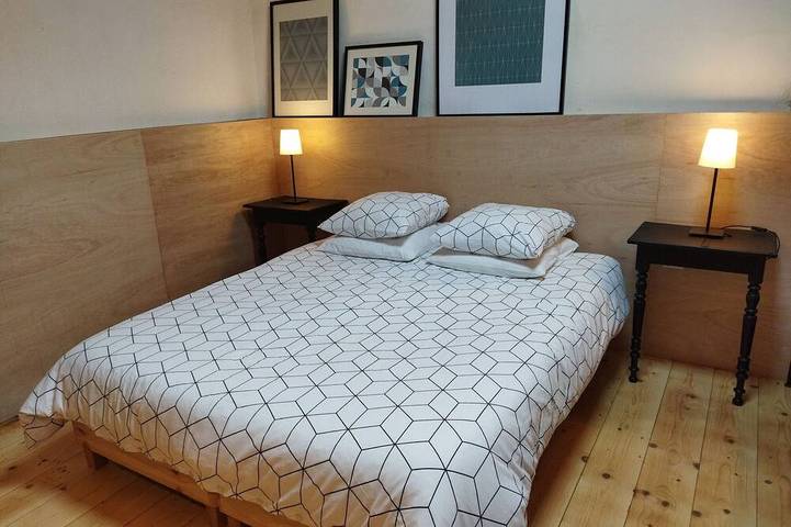 Gîte pour 6 personnes, avec piscine et terrasse, animaux acceptés à Chaix - 4