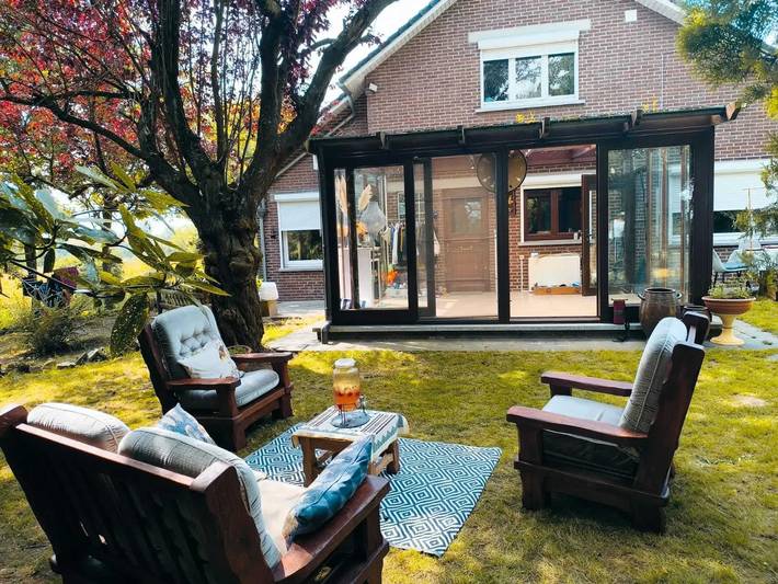 Ferienhaus für 6 Personen, mit Balkon/Terrasse und Terrasse sowie Garten in Region Löwen