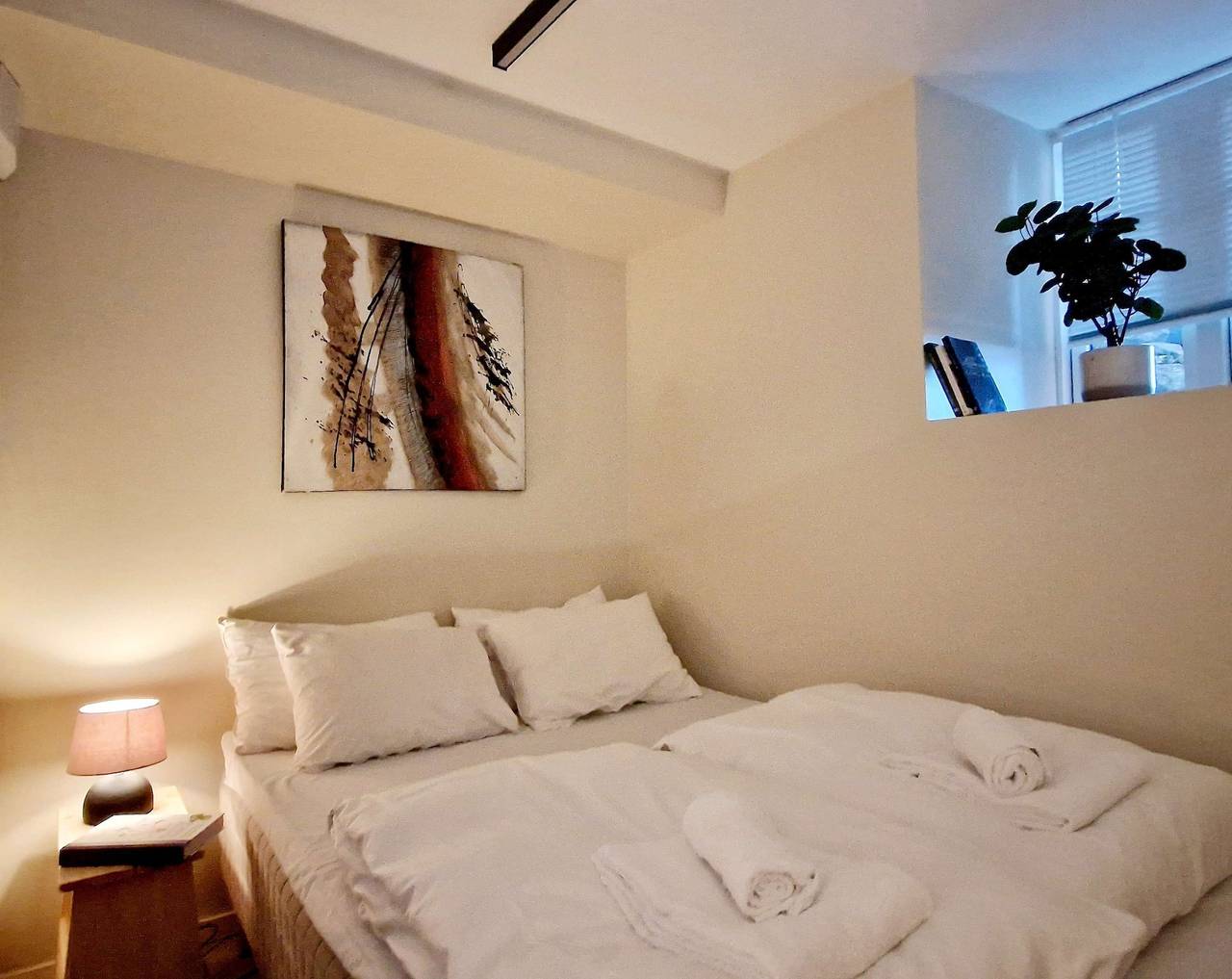 Hel leilighet, Renovated retreat in beautiful area near Bryggen in Bergenhus, Bergen