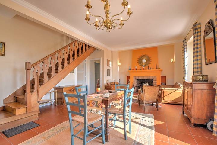 Maison de vacances pour 10 personnes, avec jardin à Ribérac