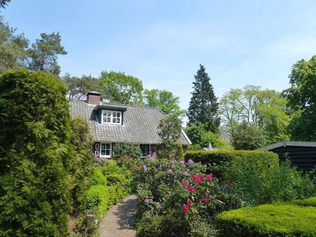 Vakantiehuis voor 2 personen, with Whirlpool and Terras as well as Tuin and Uitzicht in Markelo