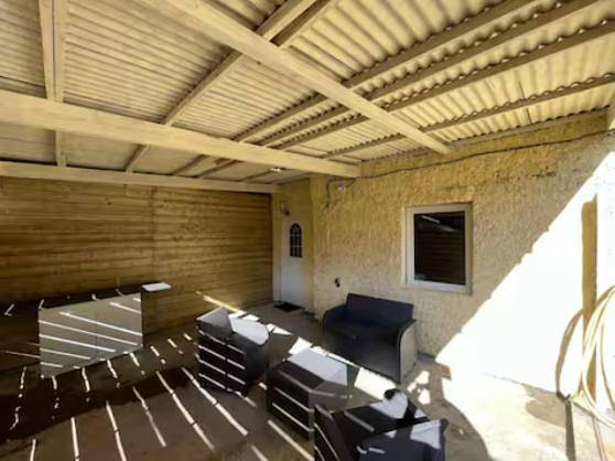 Gîte pour 2 personnes, avec Terrasse à Château-l'Évêque